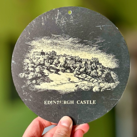 Other - VTG Circle Stone Edinburgh Castle Etched Wall Stone Decor Accent Art Scotland